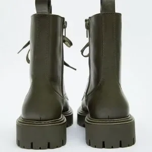 Zara Low (1-1.9 in) Heel Height Combat Boots for Women for  NIB ZARA LOW HEEL LACED LEATHER ANKLE COMBAT BOOTS 9 display picture 1